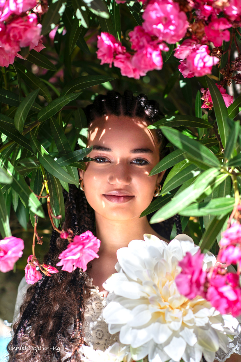Naélia-16b